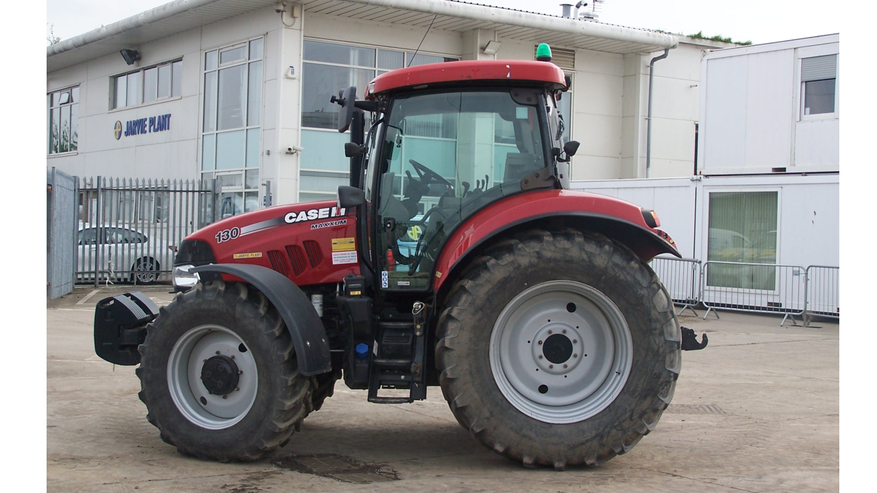 TRAC4 150 4x4 Tractor 001