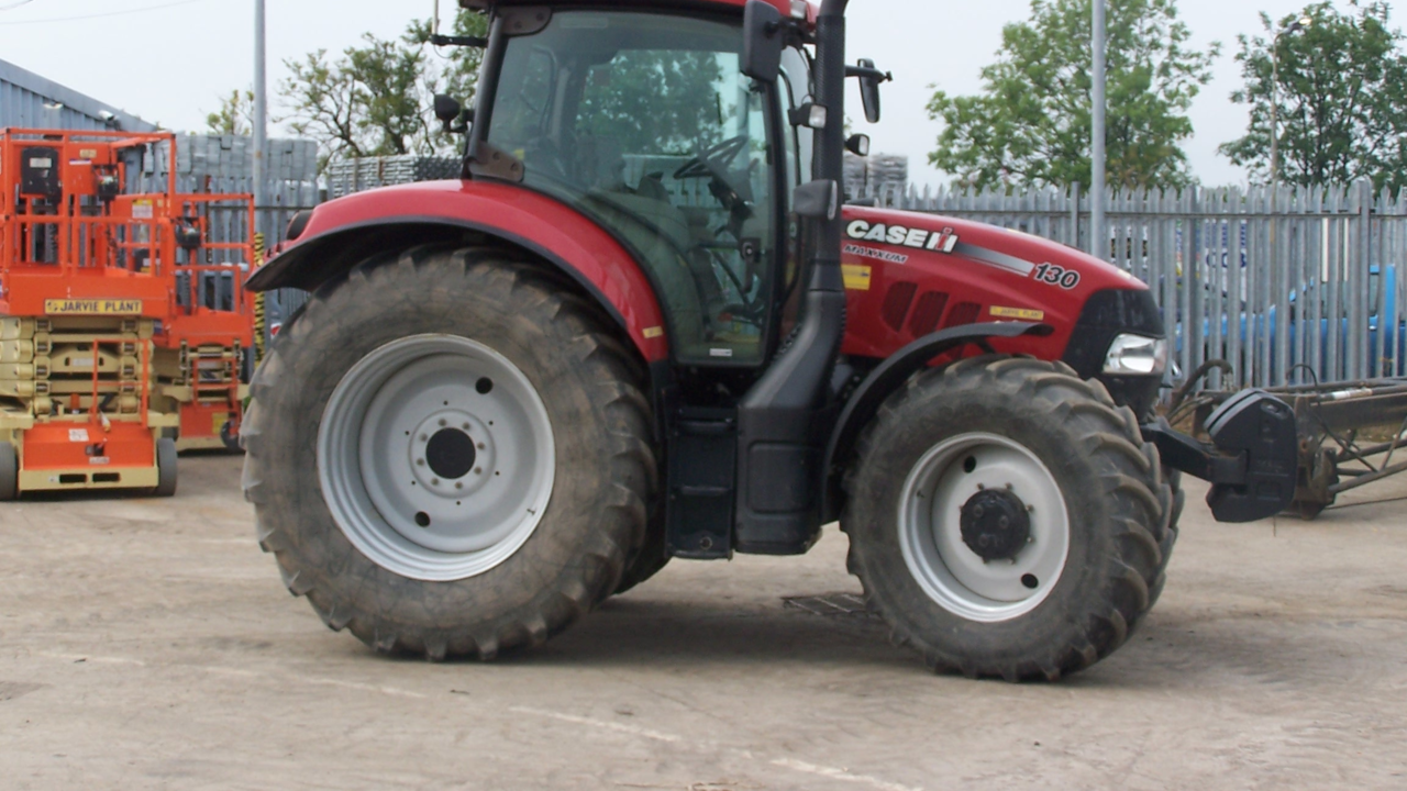 TRAC4 150 4x4 Tractor 007