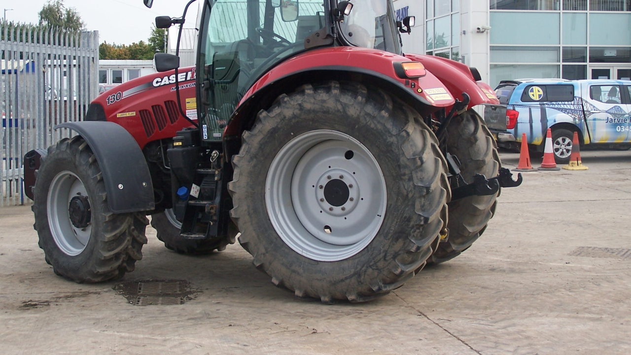TRAC4 150 4x4 Tractor 006