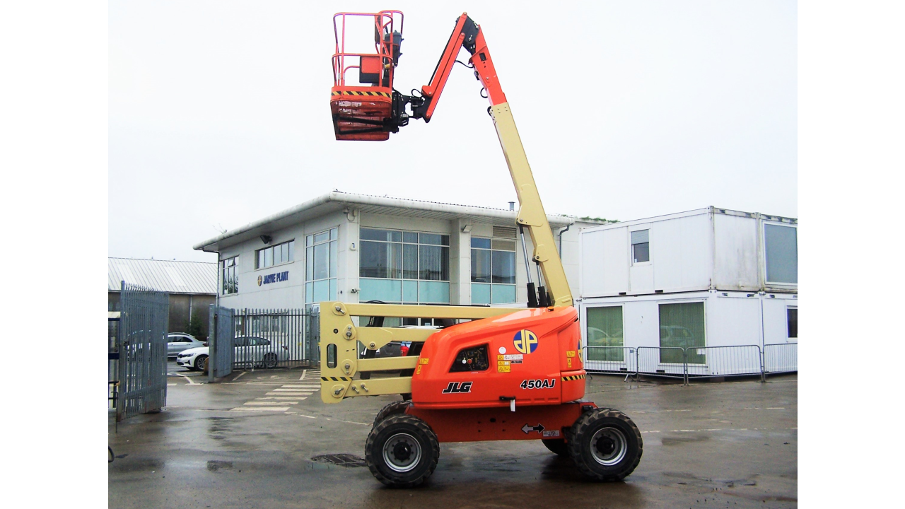 HIWPR170 JLG 450AJ RT Platform 001a