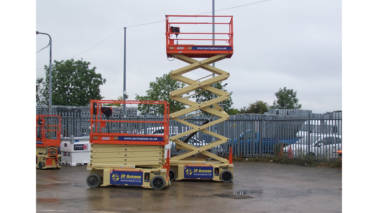 SCRE120 JLG 10RS Electric Scissor Lift 003