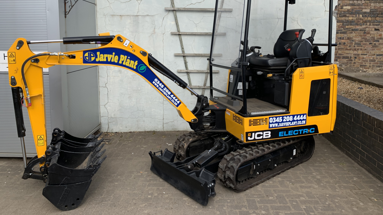 JCB1.9