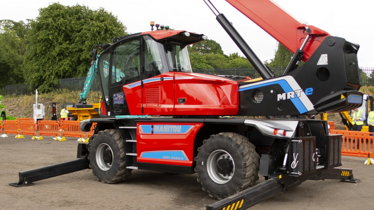 26m Electric Rotating Telehandler
