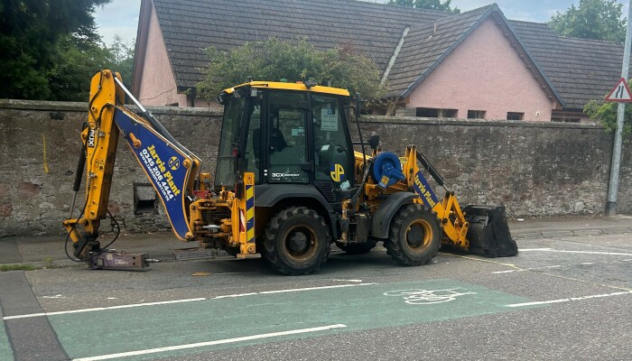Hydraulic Breaker