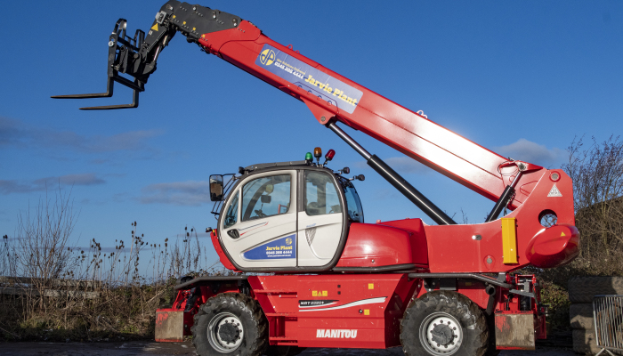 Rotating Telehandler